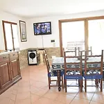 Сasa de vacaciones Chia Giada Vicino Al Mare