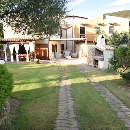 Semesterbostad Giada *